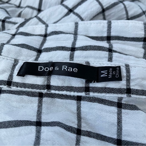 Doe & Rae Window Pane Print Button Down Shirt Size Medium - Picture 3 of 4